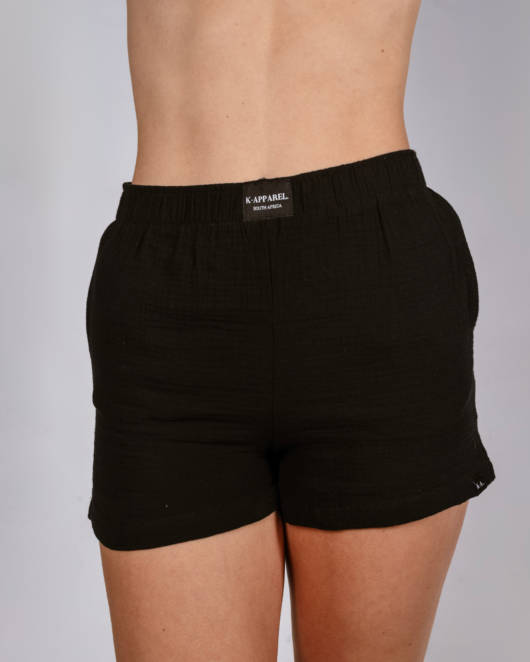 Black high waisted cotton shorts with pockets